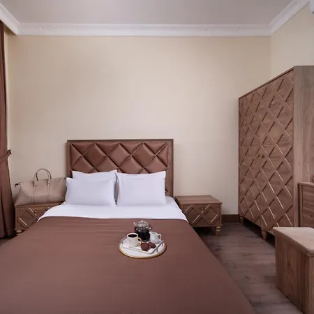 Hotel Taxim *